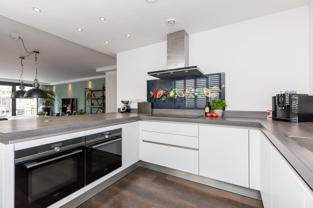 Photo 26 of Cecil Powellhof 3