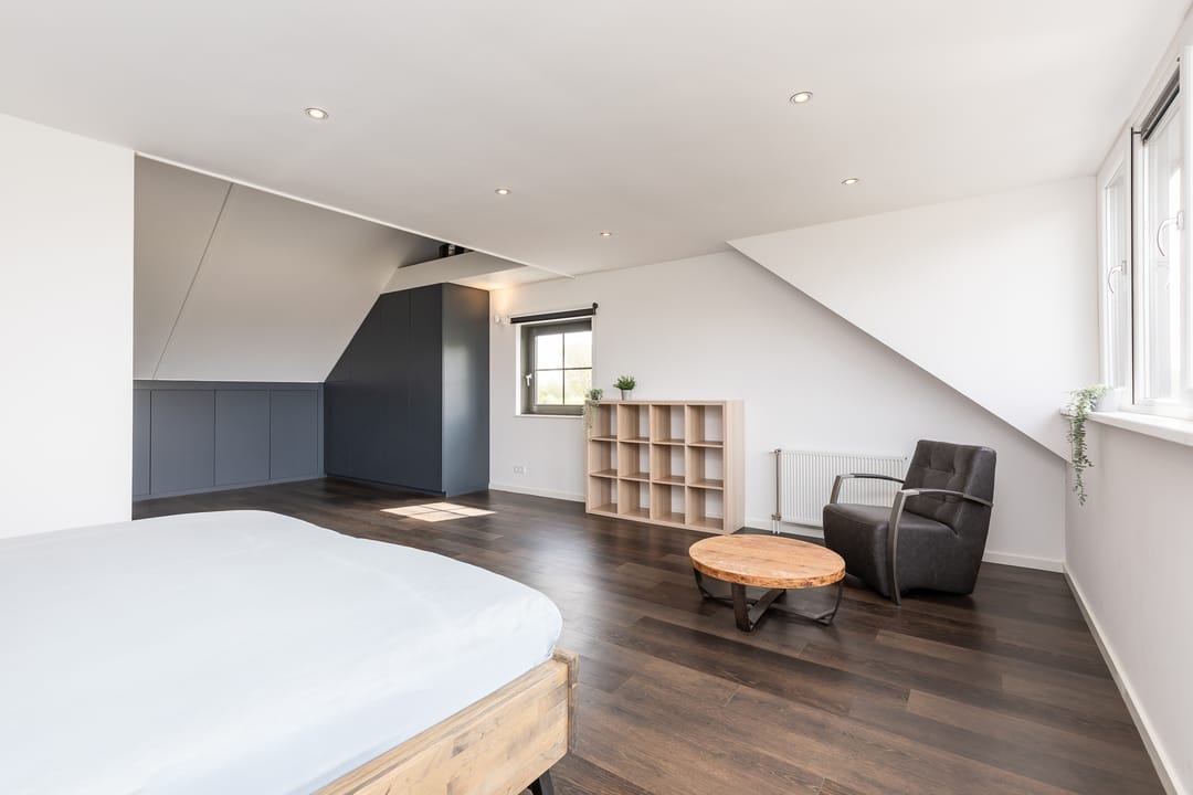 Photo 11 of Cecil Powellhof 3