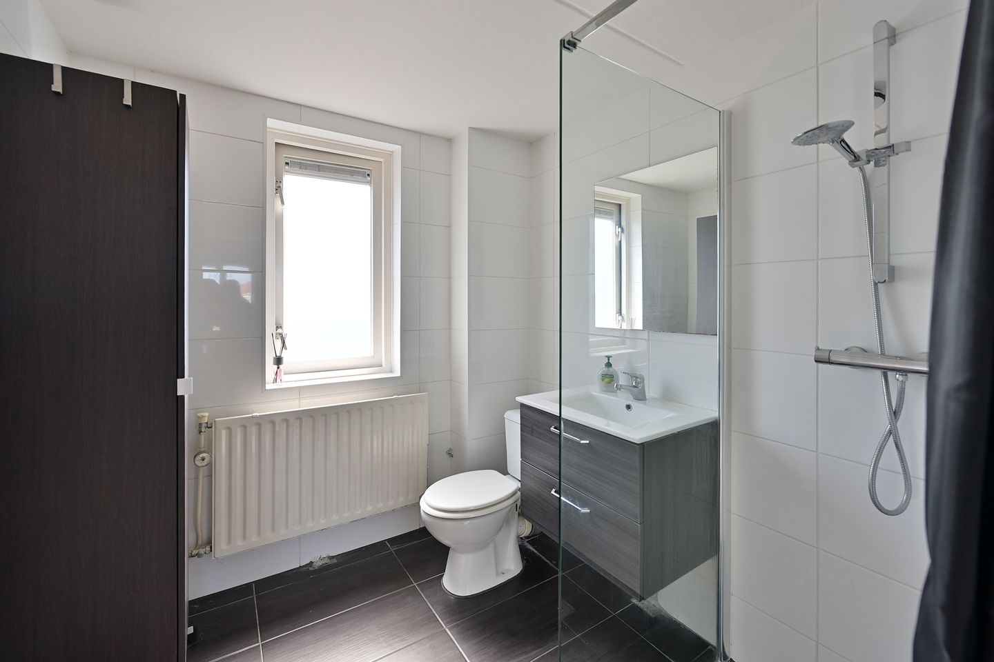 Foto 10 van Delta 24