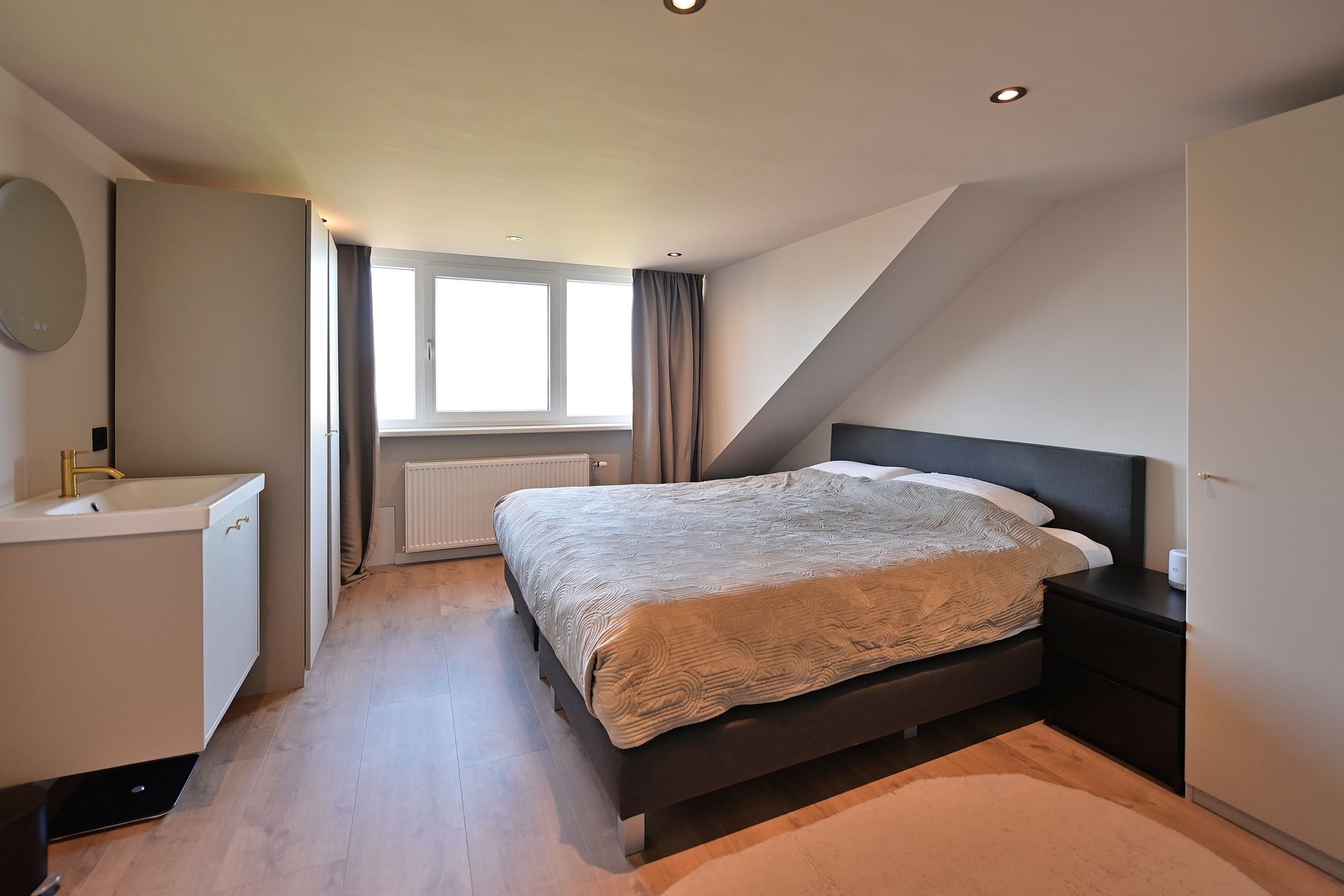 Foto 12 van Delta 24