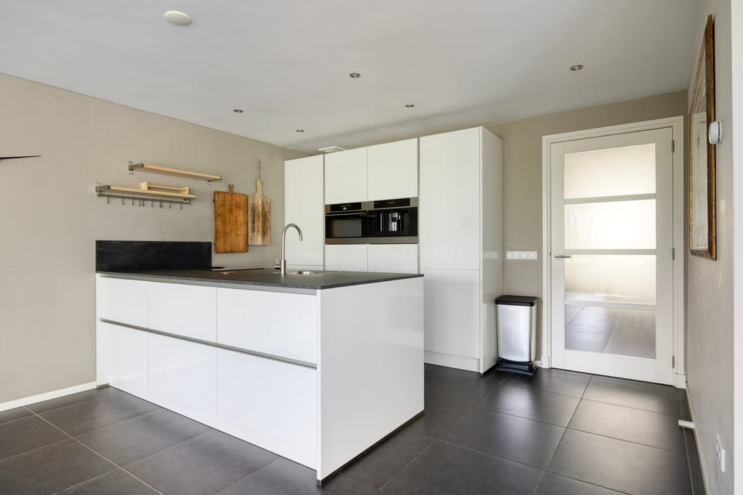 Photo 11 of Grove Den 12