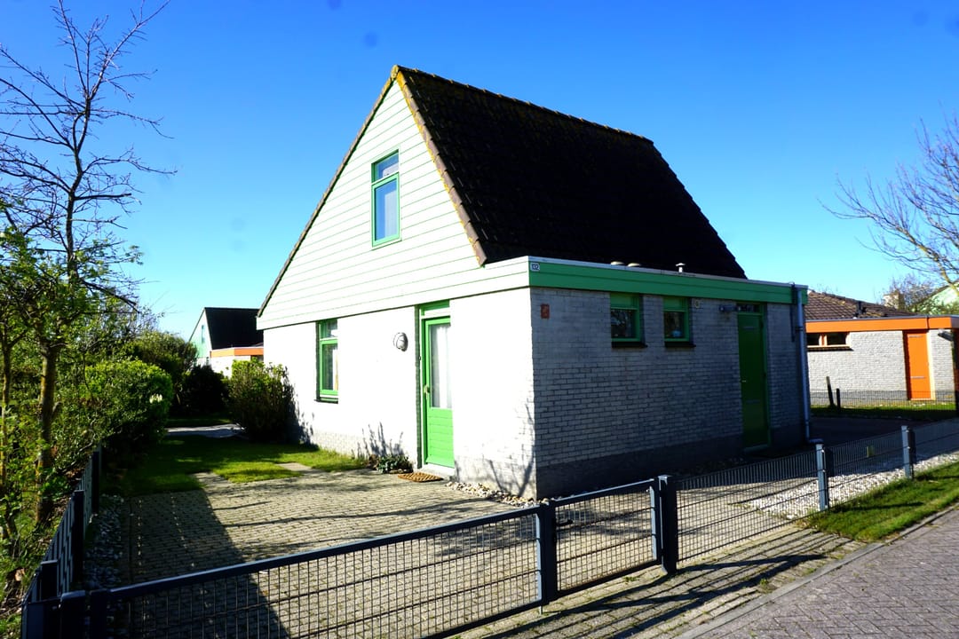 Photo 2 of Strandslag 132