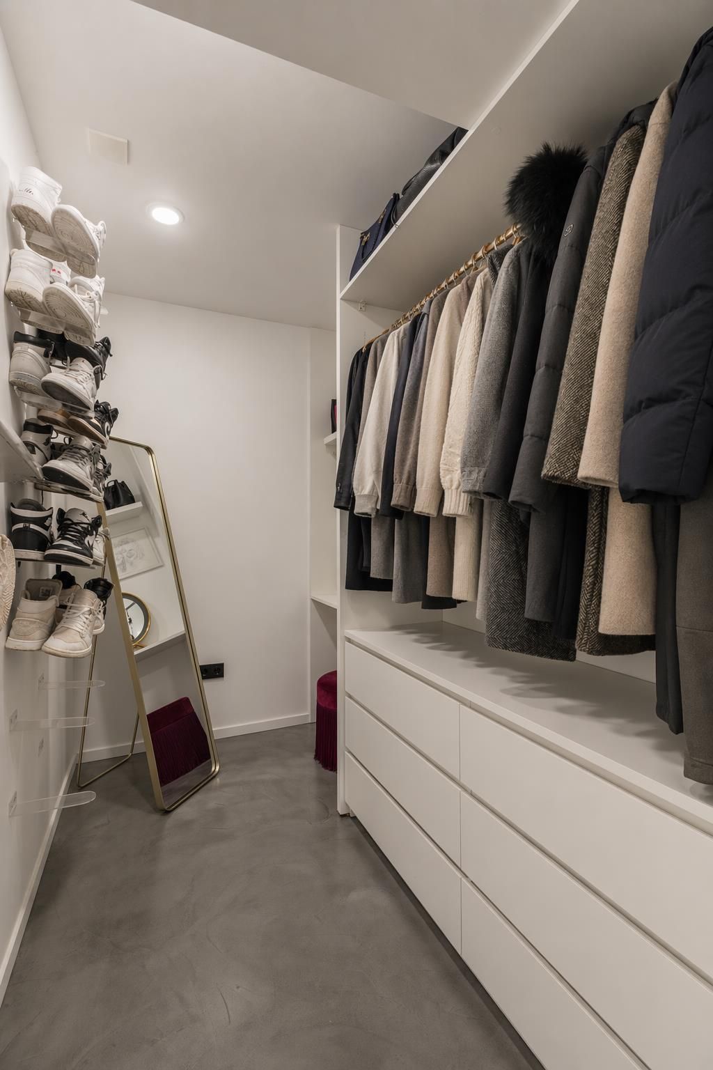 Photo 20 of Sint Willibrordusstraat 16-C