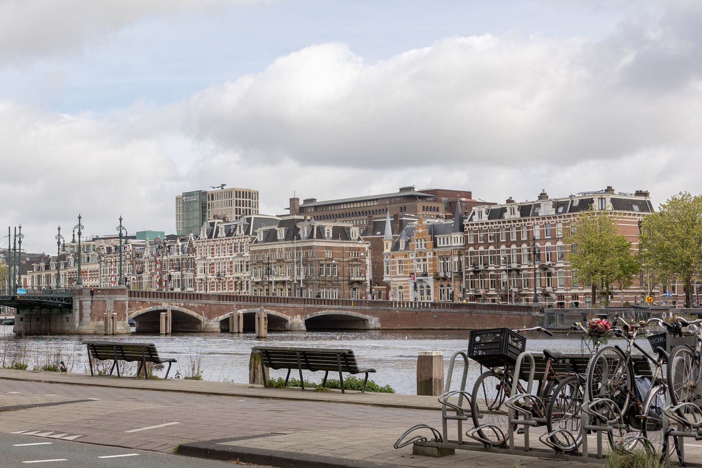 Photo 34 of Sint Willibrordusstraat 16-C