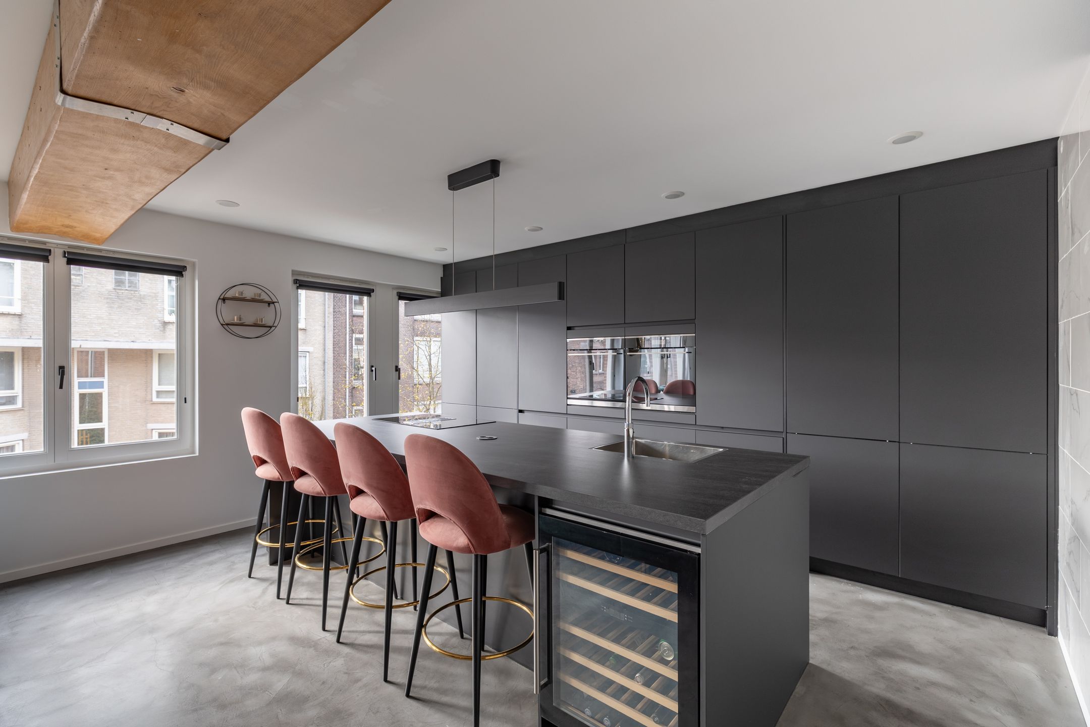 Photo 3 of Sint Willibrordusstraat 16-C