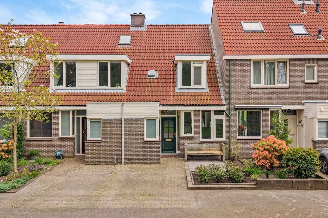 Photo 1 of Valkenhoeve 7