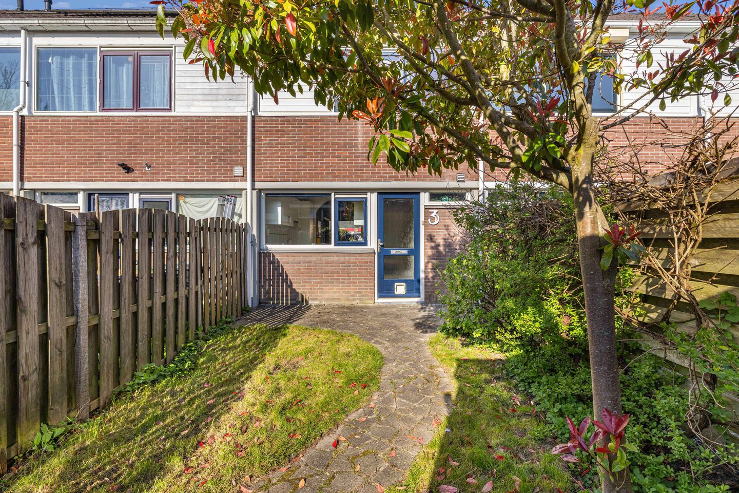 Well-maintained family home near a playground in Emmeloord — 35
