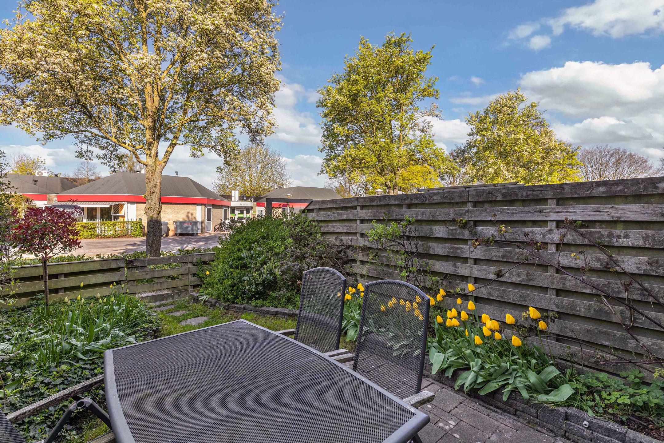 Well-maintained family home near a playground in Emmeloord — 30