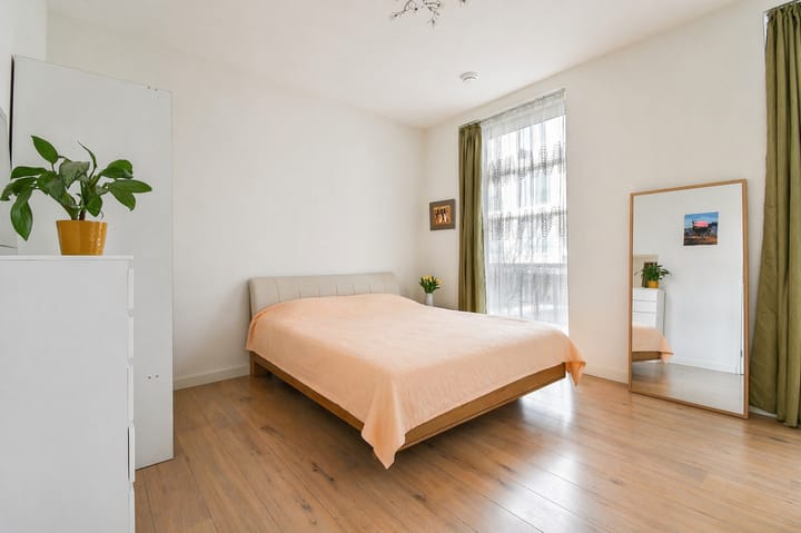 Foto 4 van Rosy Wertheimstraat 35