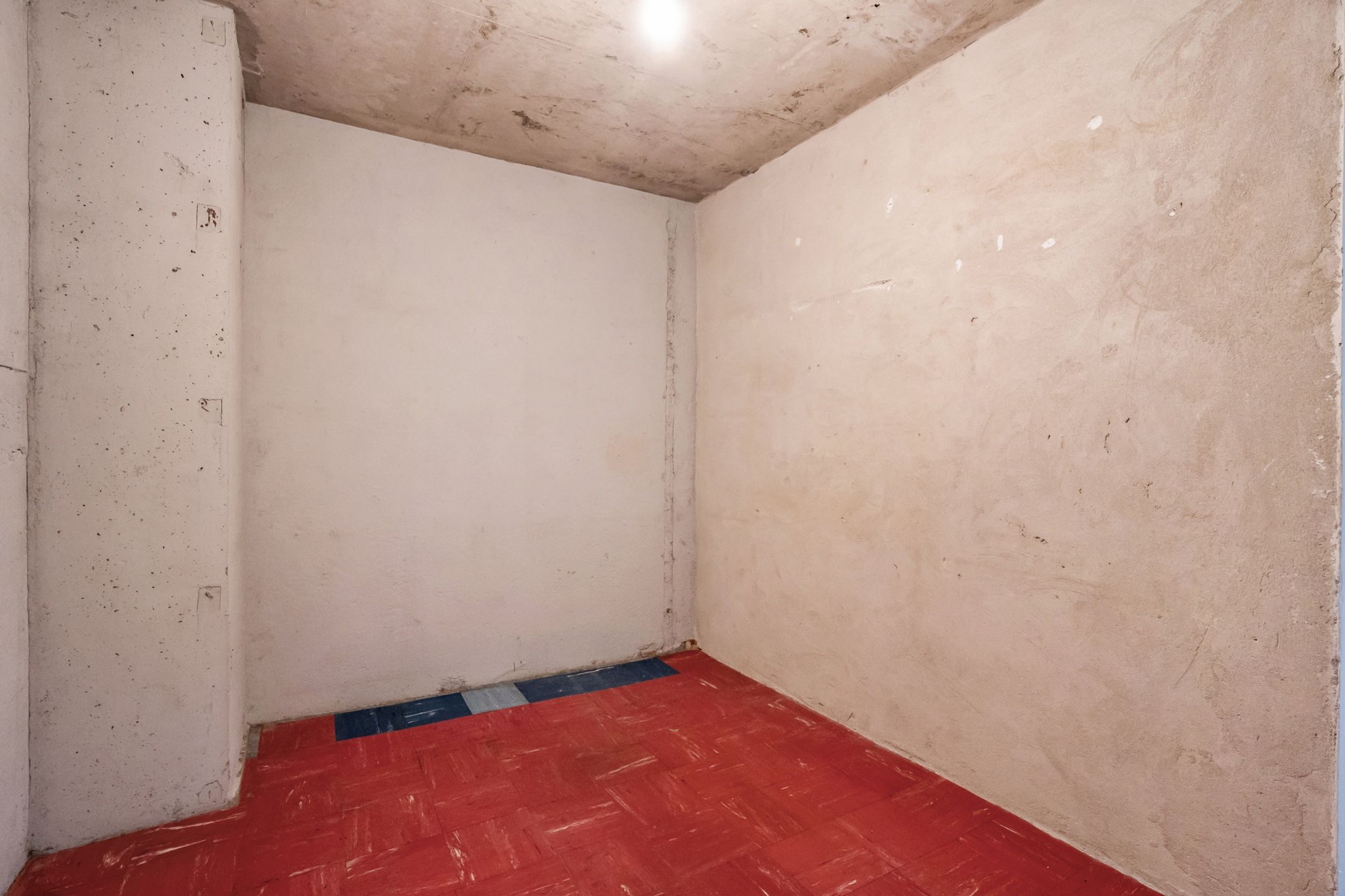 Spacious Maisonnette Apartment in Monumental Building Elvira — 24