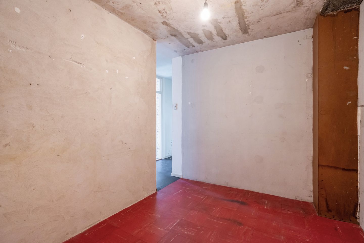 Spacious Maisonnette Apartment in Monumental Building Elvira — 25