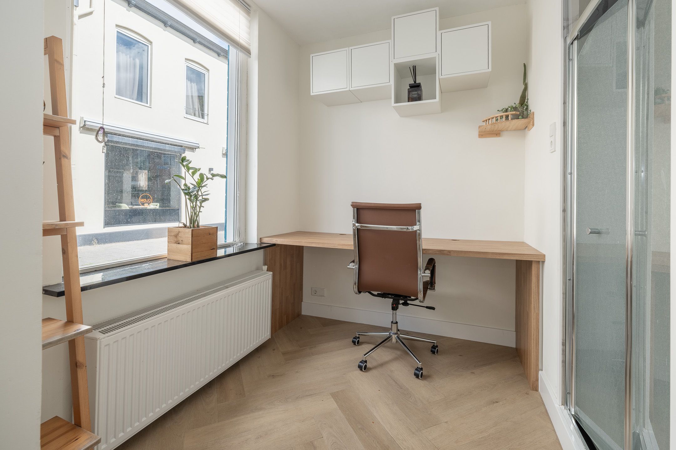 Foto 15 van Spoorstraat 59