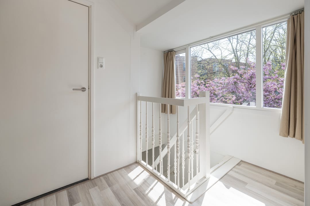 Foto 28 van Spoorstraat 59