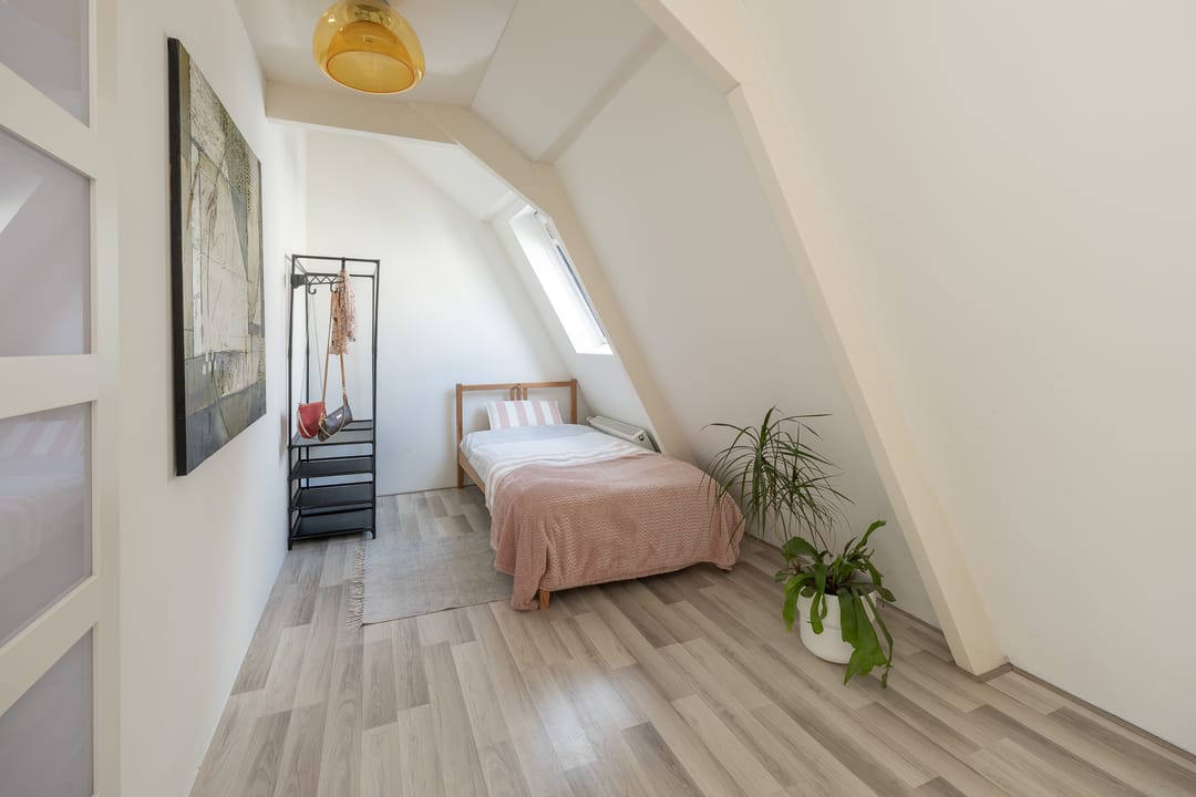 Foto 22 van Spoorstraat 59