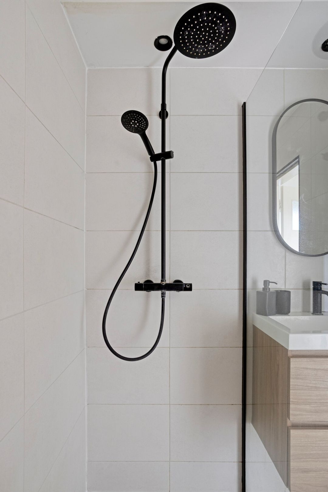 Photo 28 of Adriaan van Ostadestraat 65