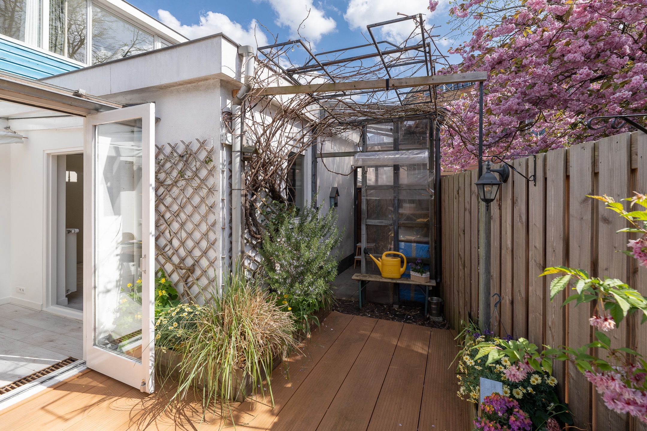 Foto 33 van Spoorstraat 59