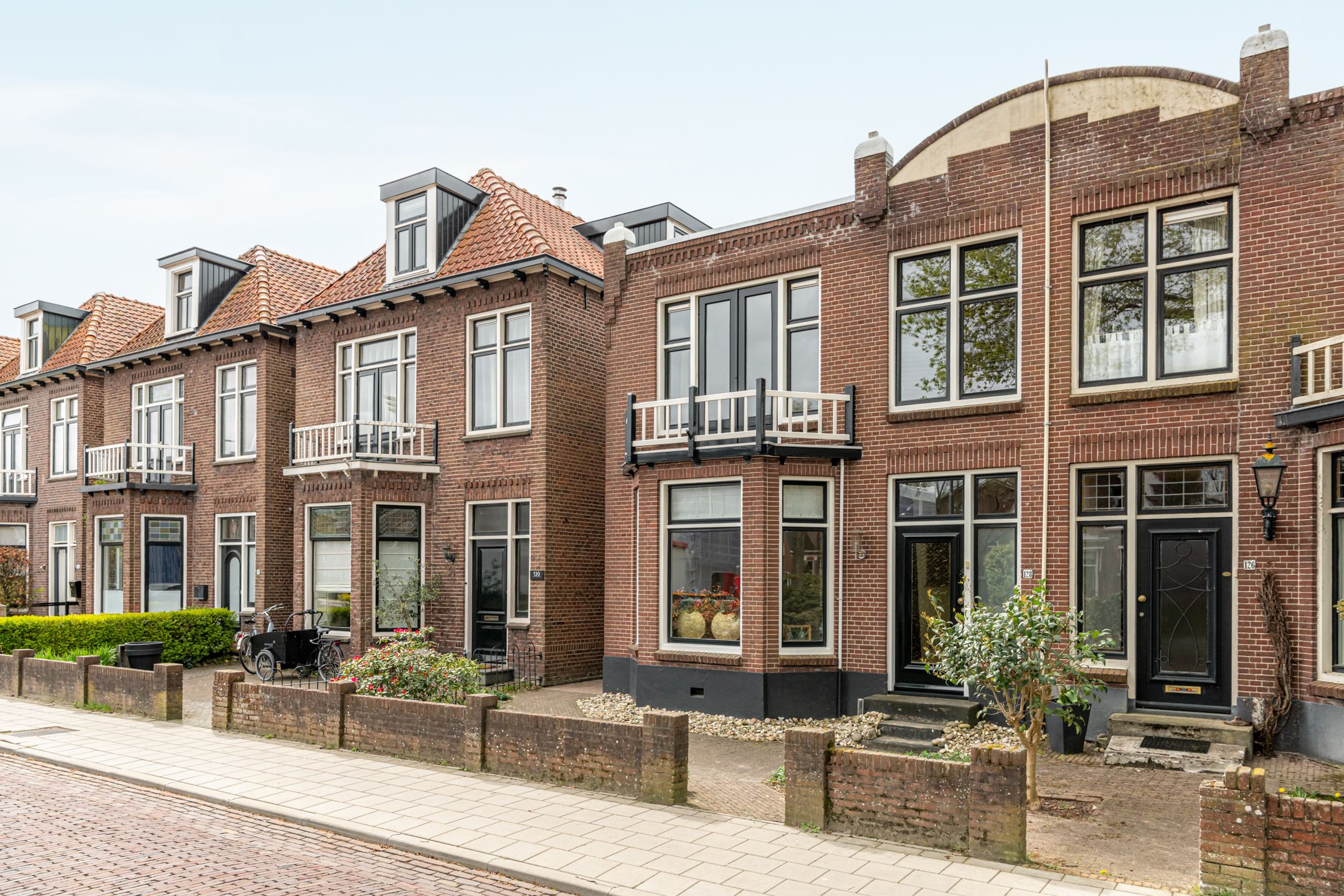 Foto 33 van Burgemeester Falkenaweg 128