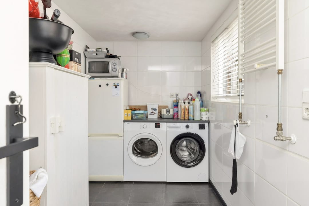 Photo 11 of Bunderstraat 19