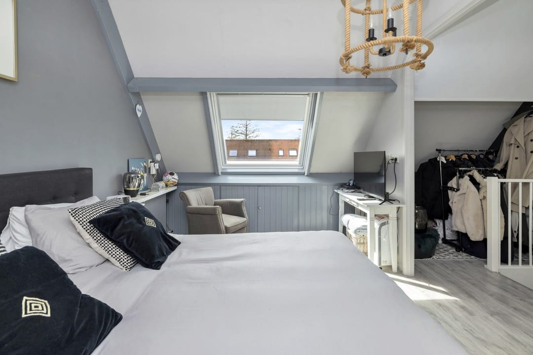 Photo 17 of Bunderstraat 19