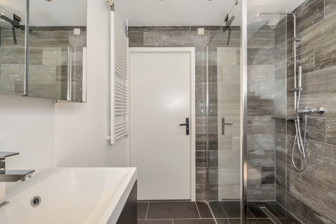 Photo 13 of Bunderstraat 19