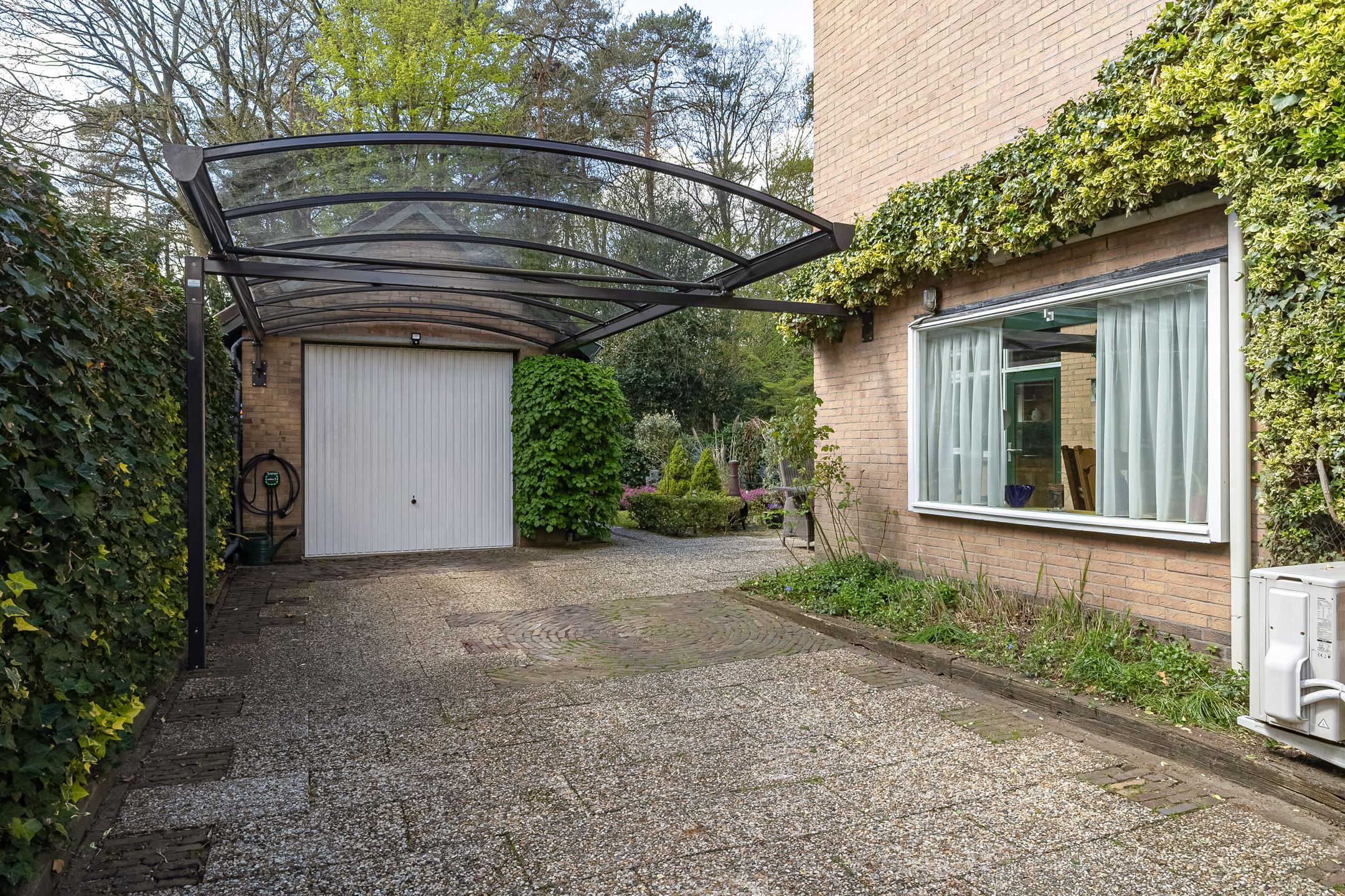 Foto 3 van Vliegtuiglaan 4