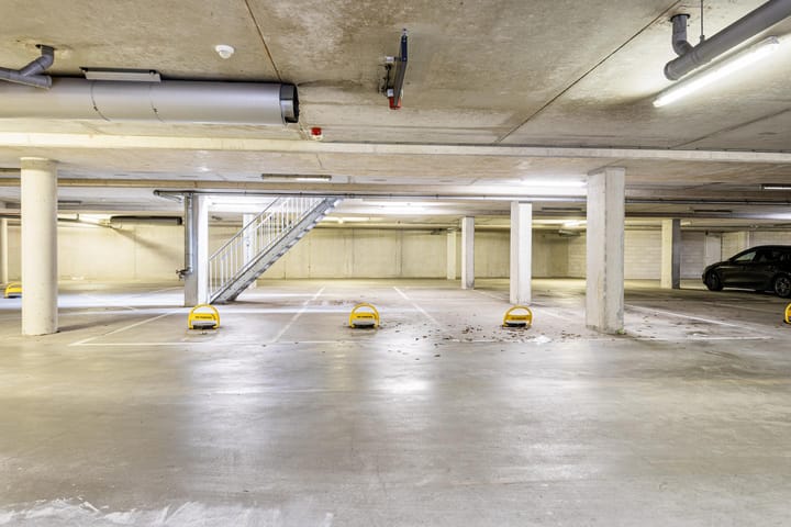 Photo 5 of Dr. Struyckenstraat 98 A78