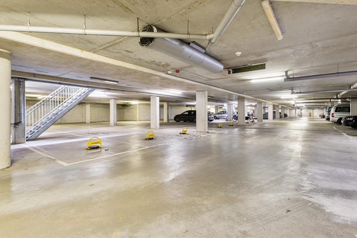 Photo 4 of Dr. Struyckenstraat 98 A78