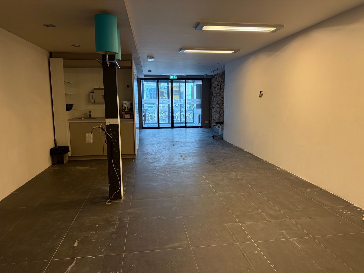 View photo 2 of Zoutmanstraat 39-A