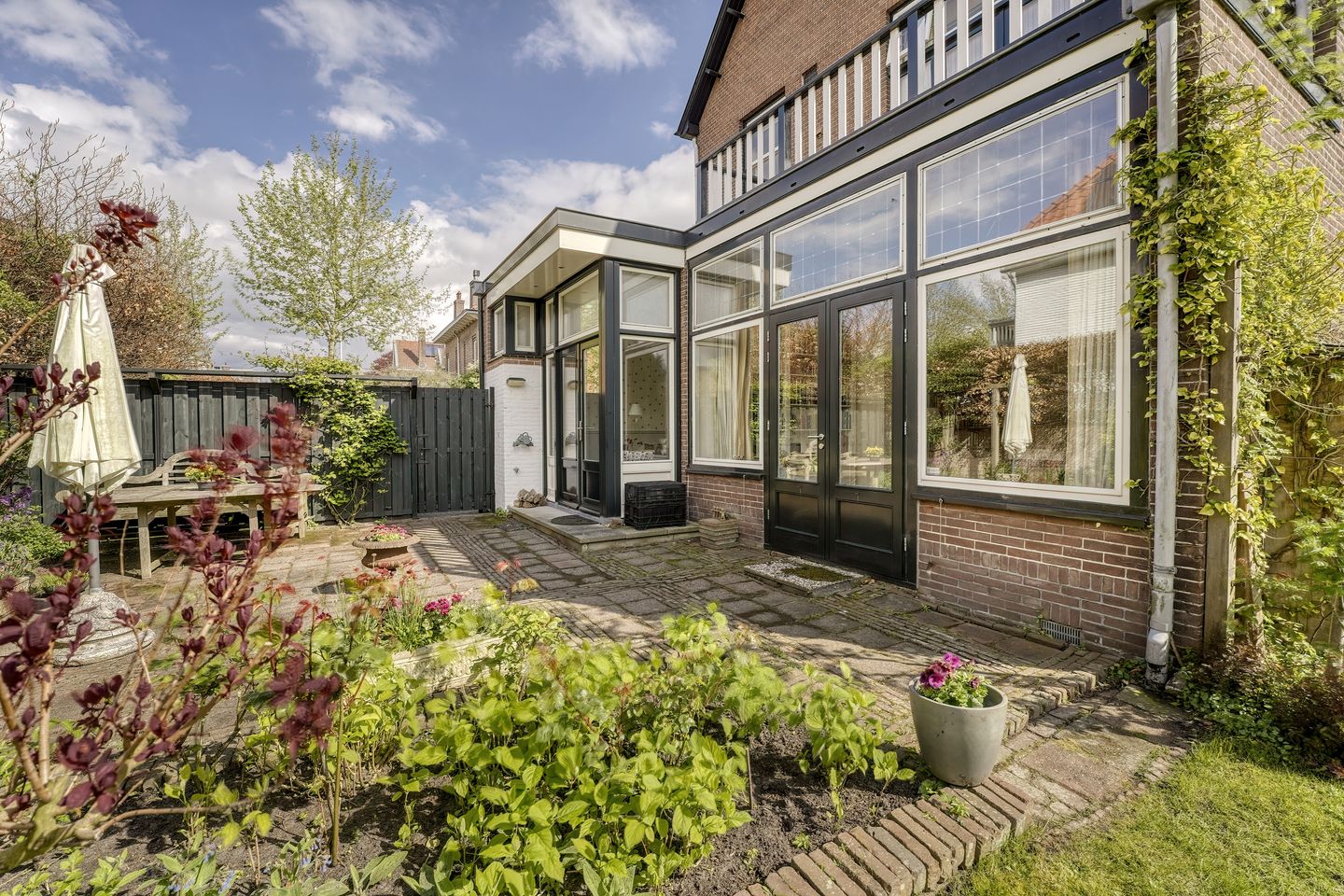 Foto 65 van Koninginnelaan 6