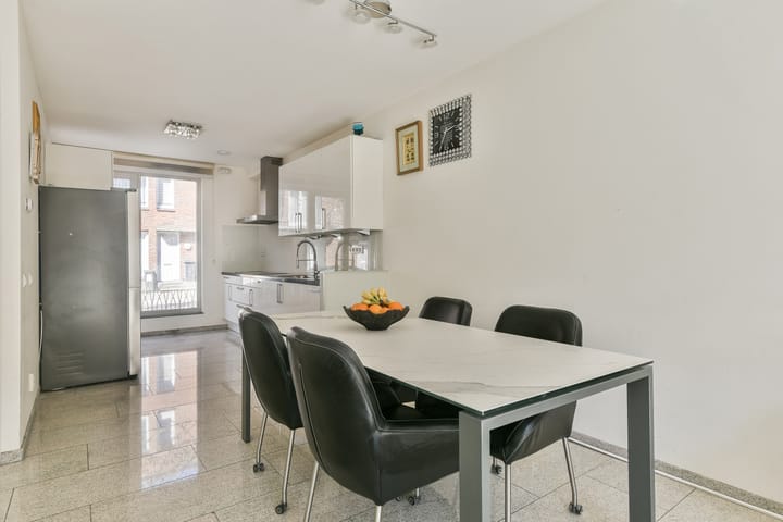 Tussenwoning te koop: Korianderstraat 13, Amsterdam