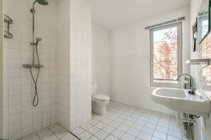 Tussenwoning te koop: Korianderstraat 13, Amsterdam