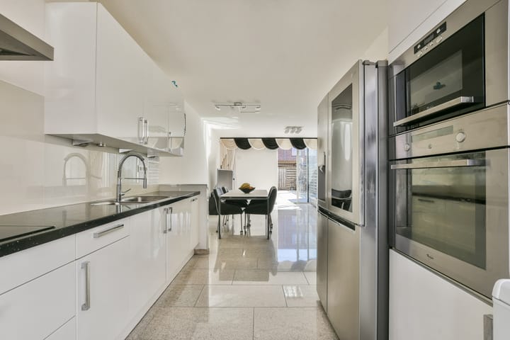Tussenwoning te koop: Korianderstraat 13, Amsterdam