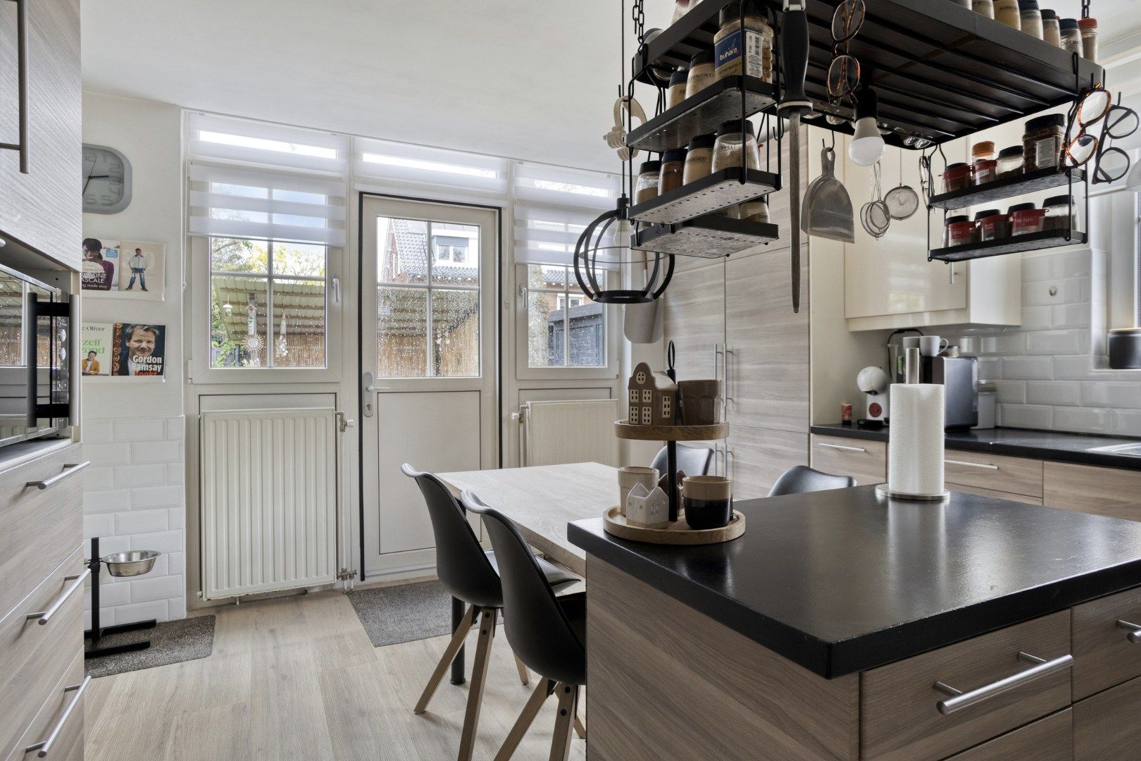 Foto 24 van Minister van Houtenlaan 21