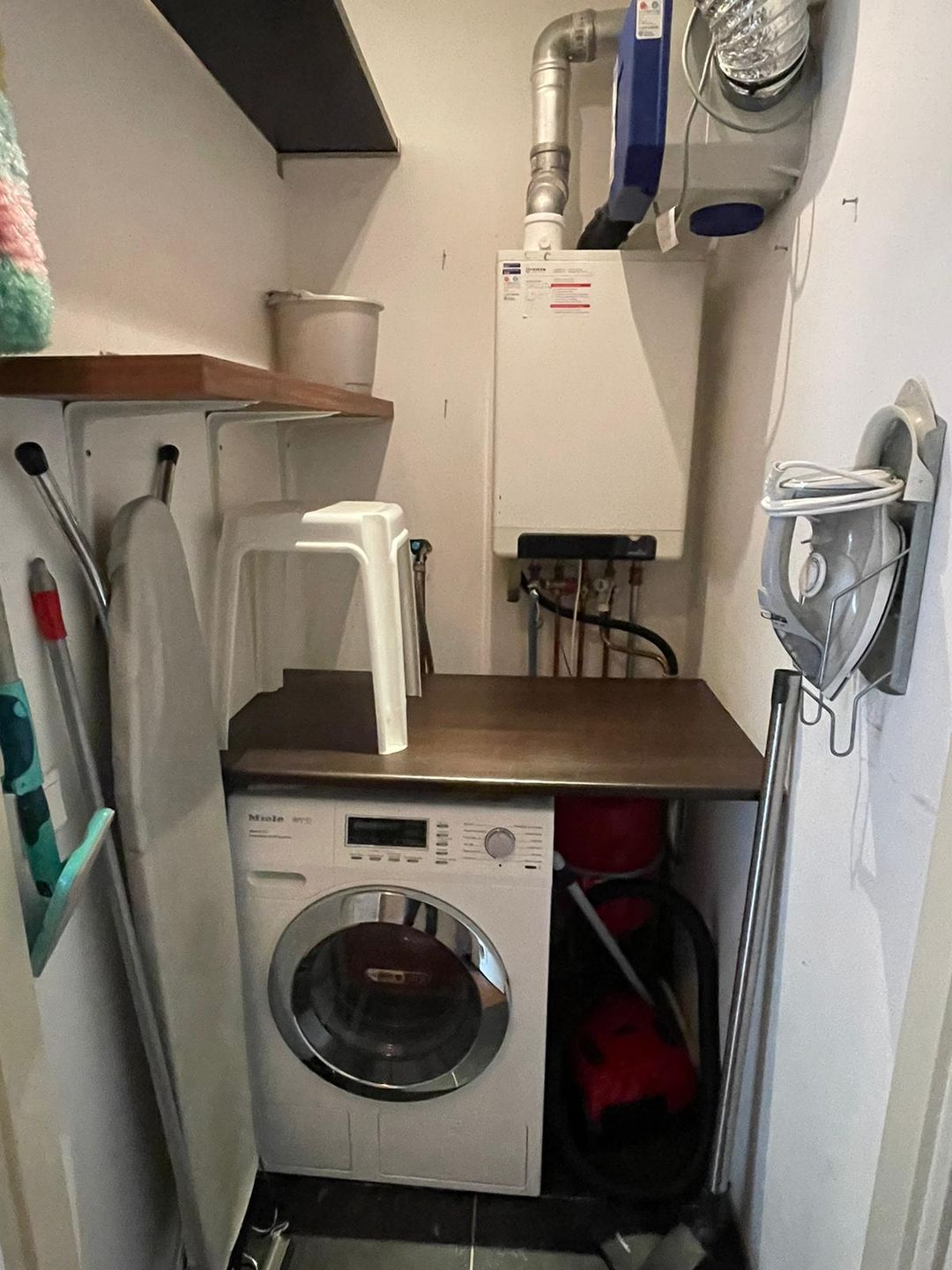 Photo 11 of Dolderstraat 3-C