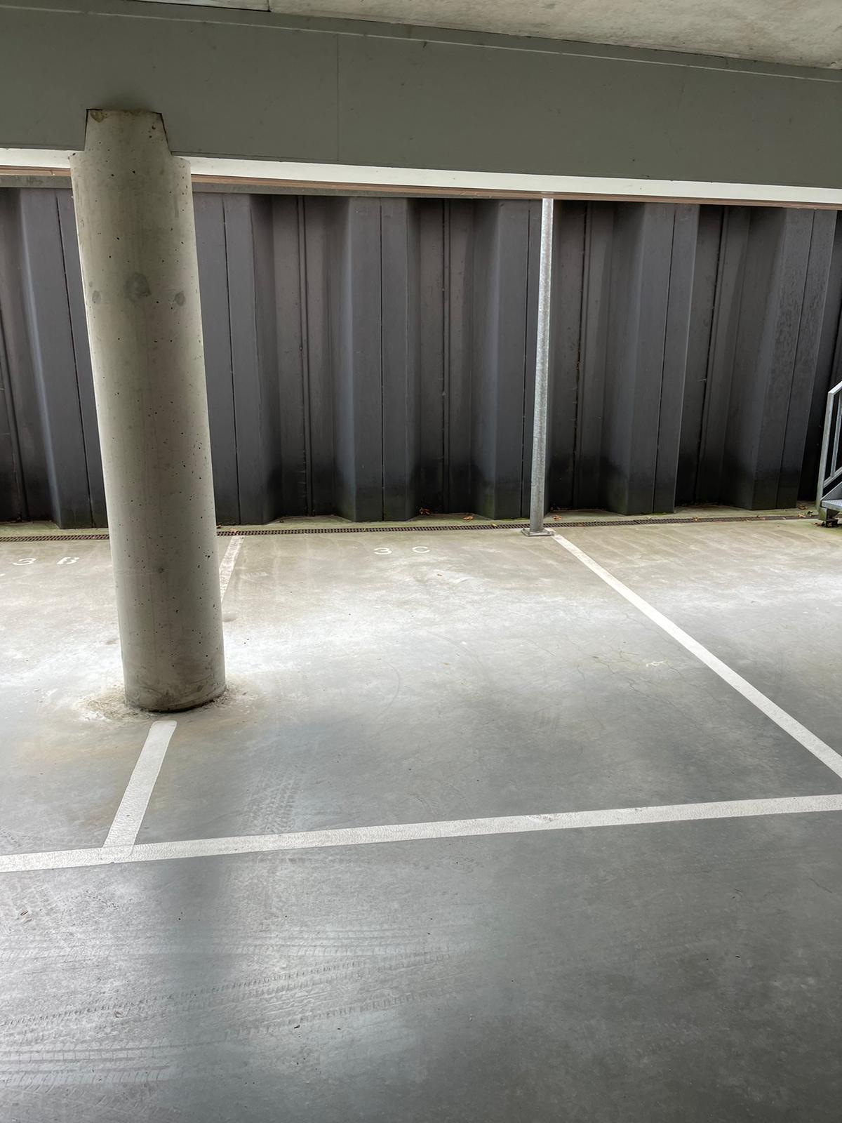 Photo 14 of Dolderstraat 3-C