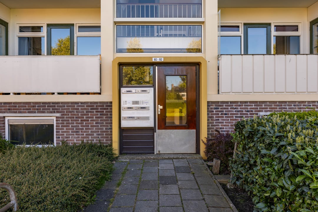 Photo 8 of Kochstraat 184