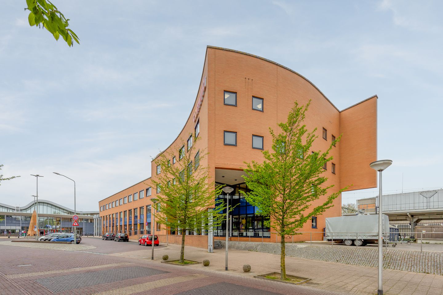 Bekijk foto 1 van Stationsplein 5-D