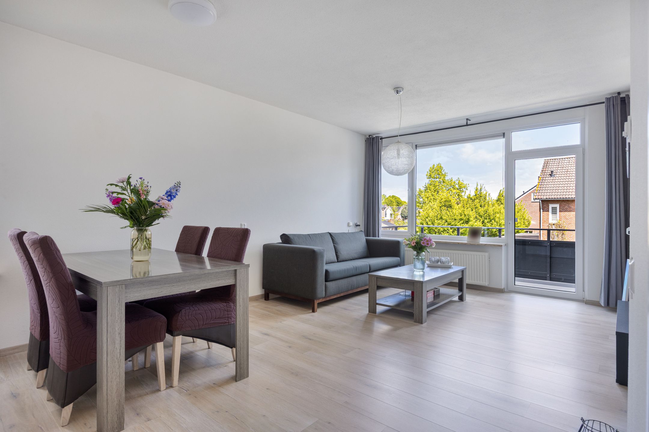 Photo 12 of Schout van Merwijckstraat 38