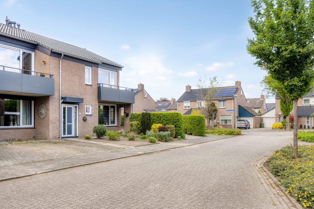 Photo 32 of Schout van Merwijckstraat 38