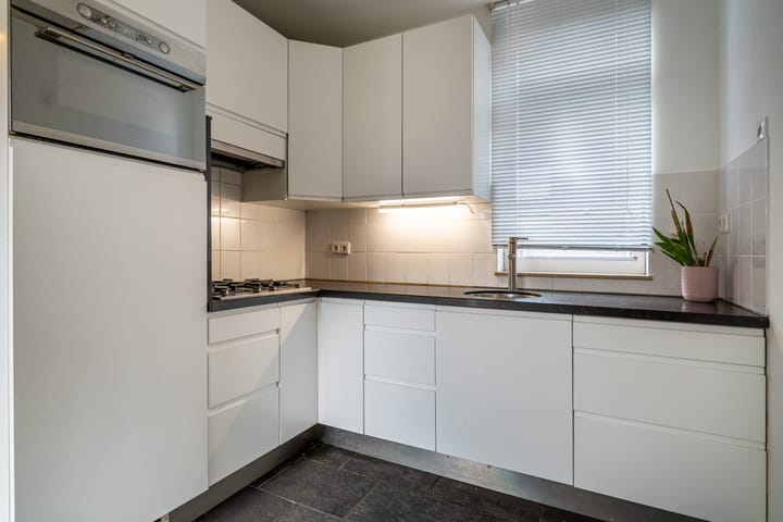 Photo 2 of Schoolsingel 43