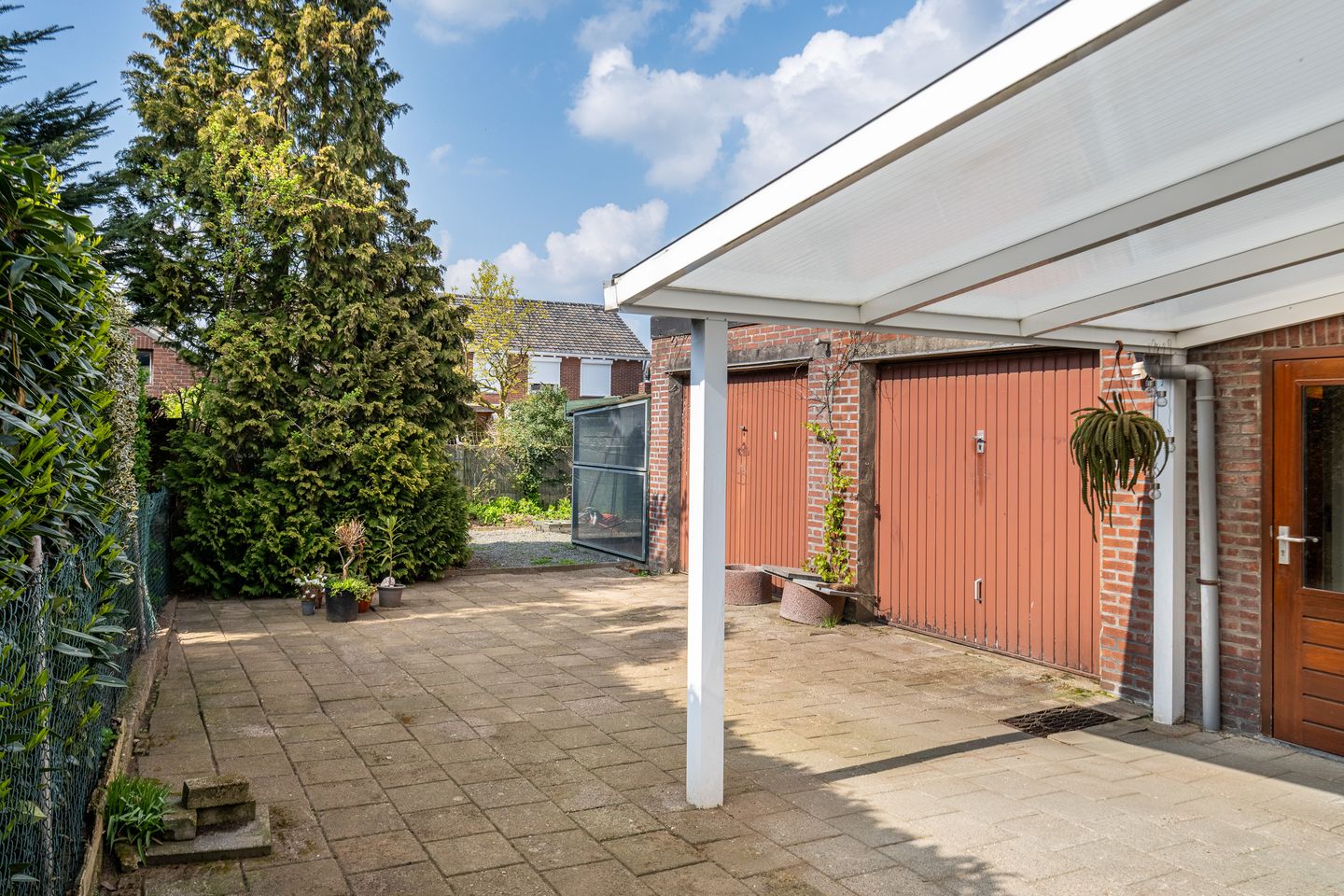Photo 19 of Schoolsingel 43