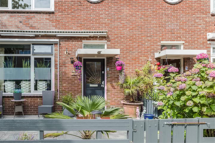 Photo 5 of Daltonstraat 3