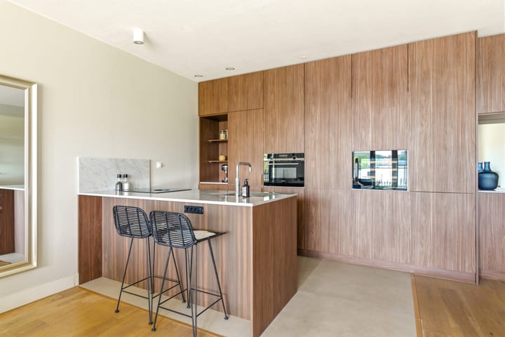 Foto 2 van Saskia van Uijlenburgkade 3