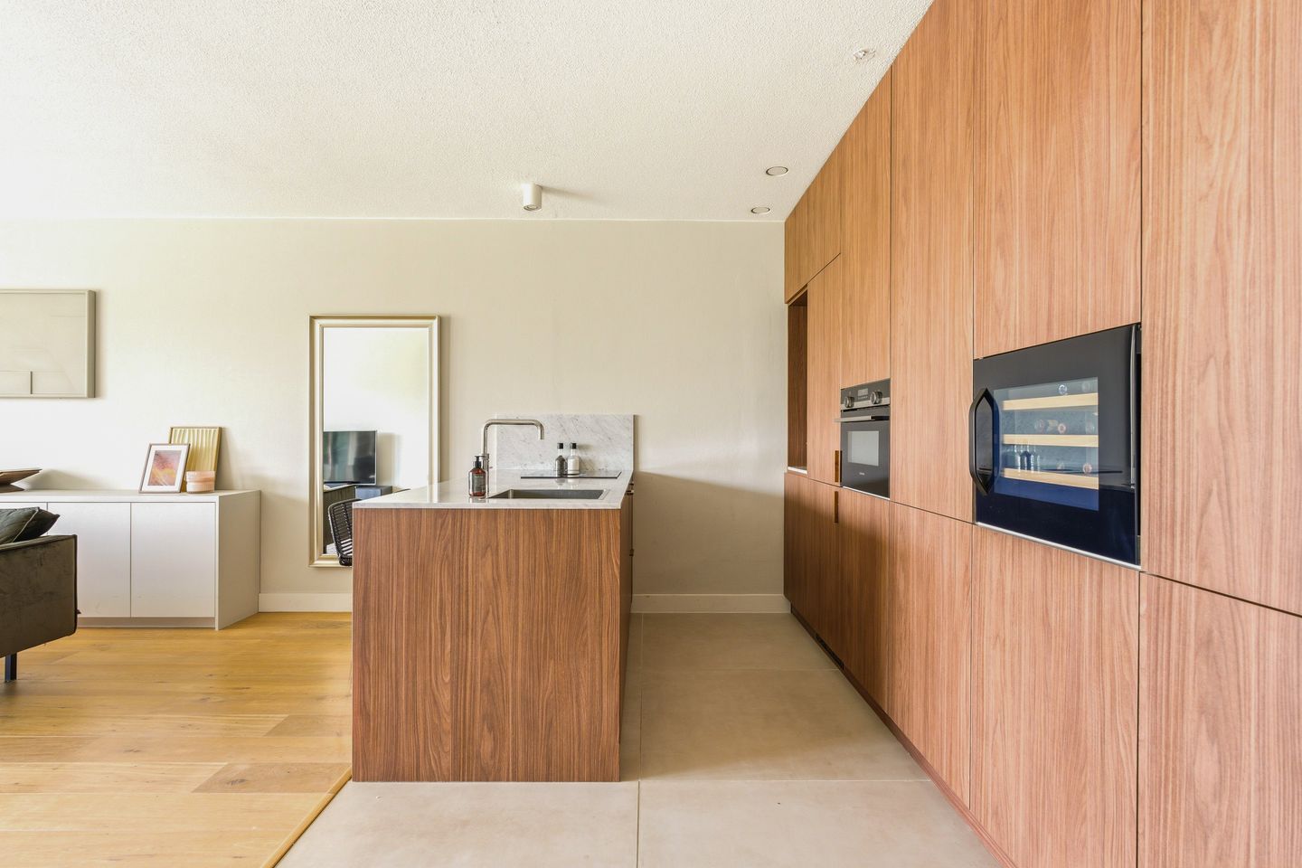 Photo 10 of Saskia van Uijlenburgkade 3