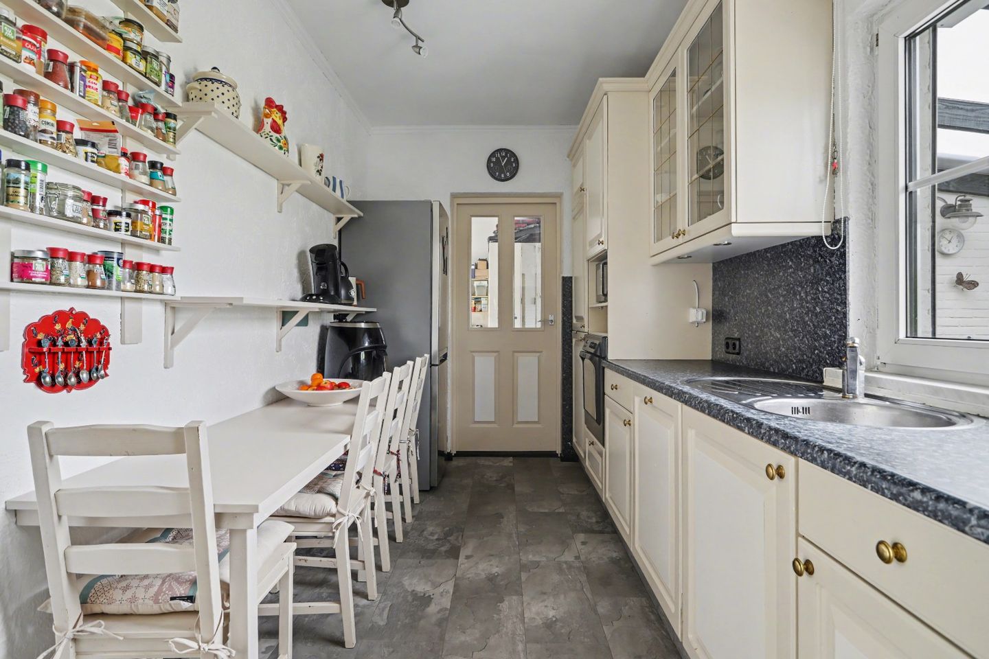 Foto 4 van Dennenlaan 17