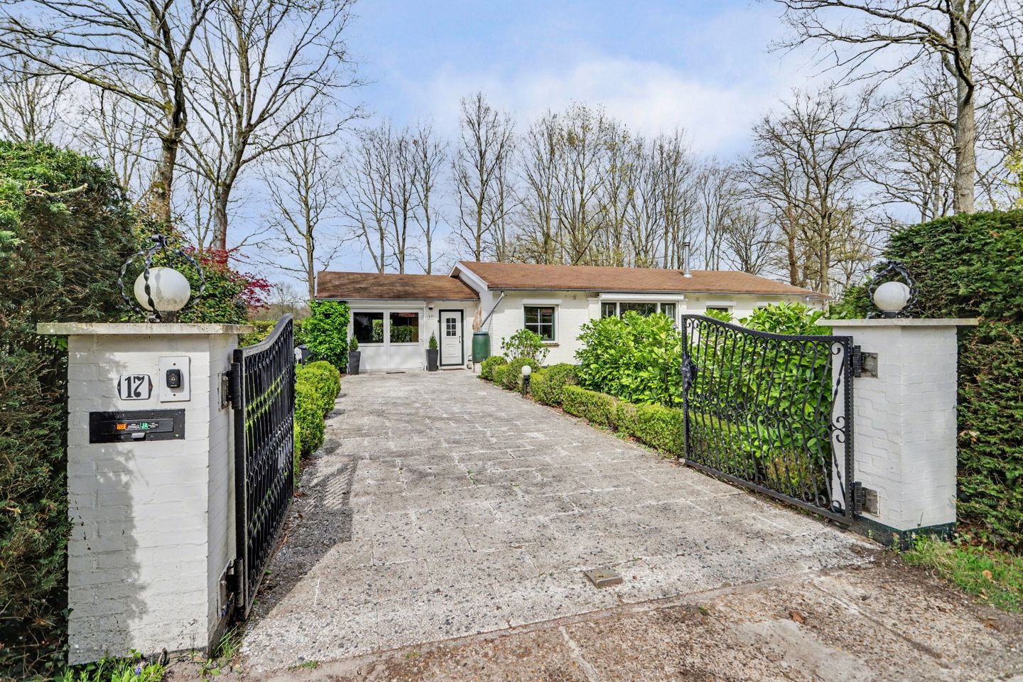 Foto 29 van Dennenlaan 17