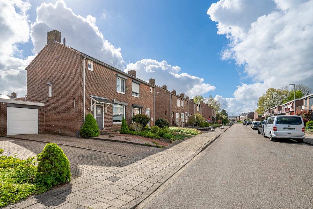 Foto 23 van Rooseveltstraat 7