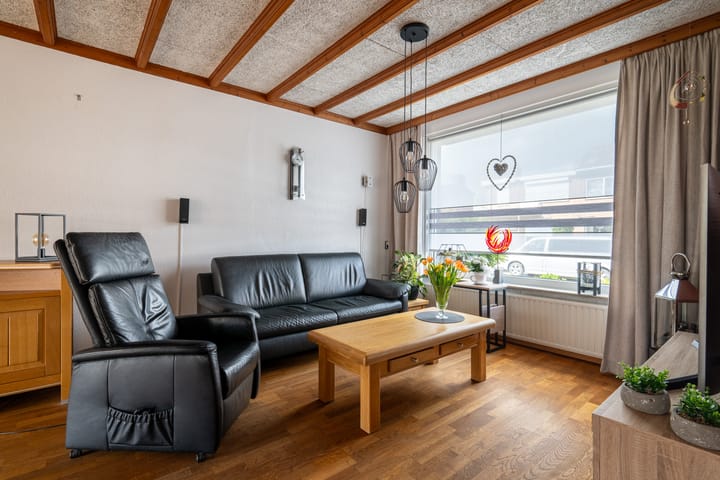Twee-onder-één-kap te koop: Rooseveltstraat 7, Landgraaf