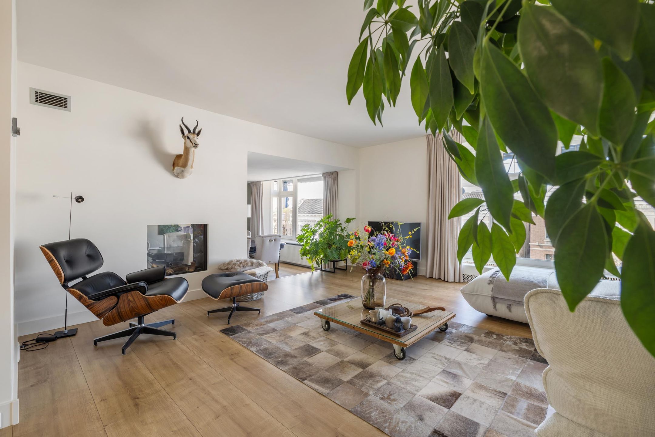 Photo 3 of Nieuwe Ginnekenstraat 19-II