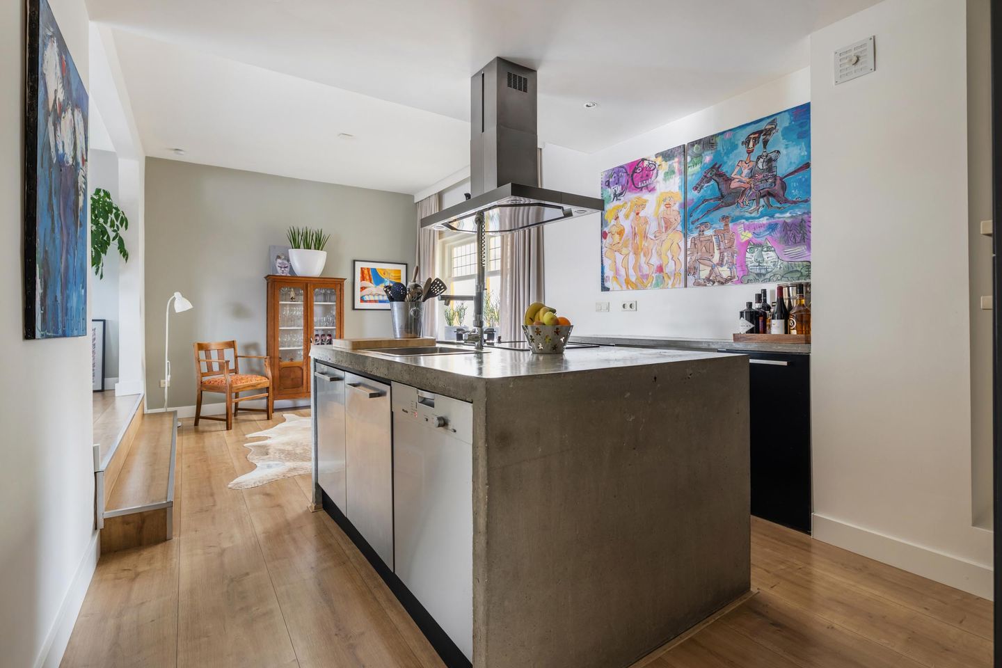 Photo 5 of Nieuwe Ginnekenstraat 19-II